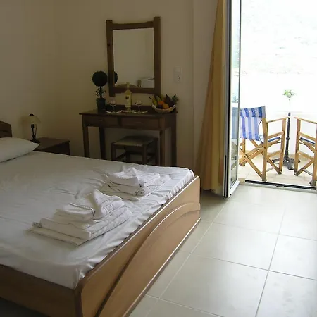 ψαροπούλα * Bali (Crete)